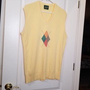 Vintage "Arnie" Yellow Sleeveless V-Neck Sweater Vest Size XLT